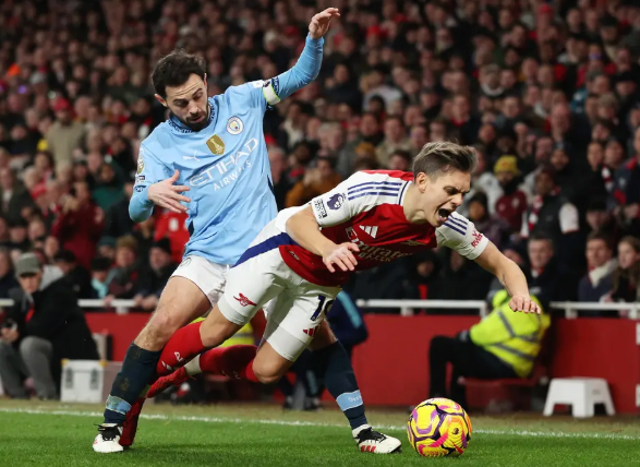 纽卡斯尔联 纽卡斯尔联