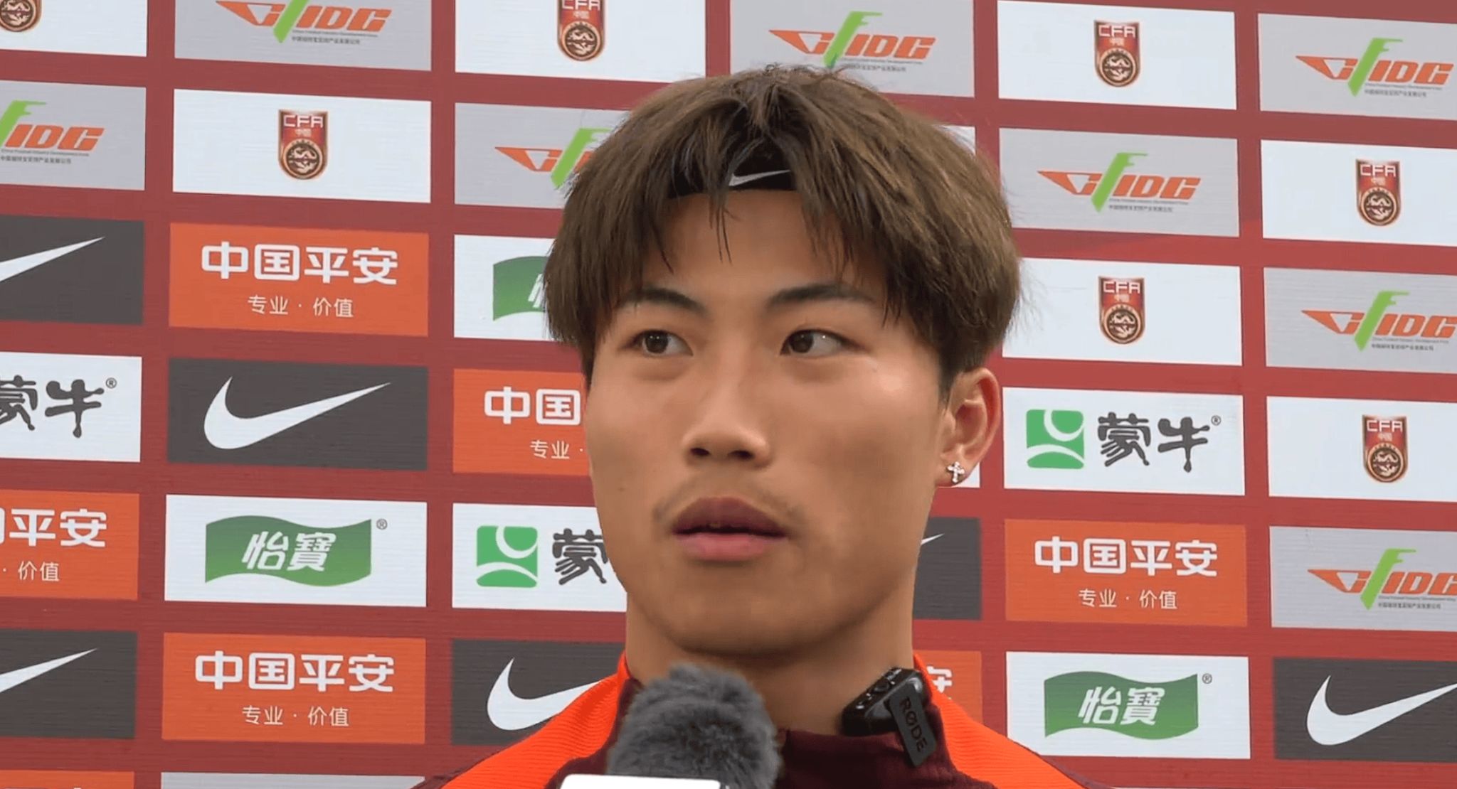 于职业运动 于职业运动